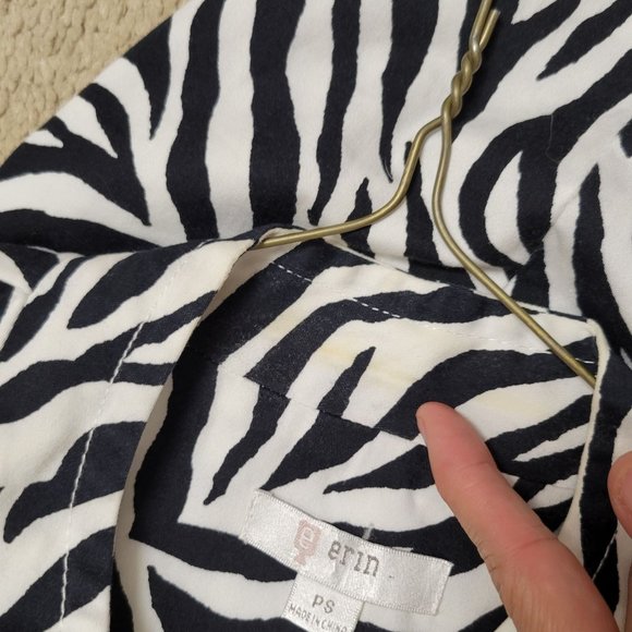 Erin PS Long Sleeve Open Front Black White Zebra Print Blazer Petite S SP 1044 - Picture 4 of 4